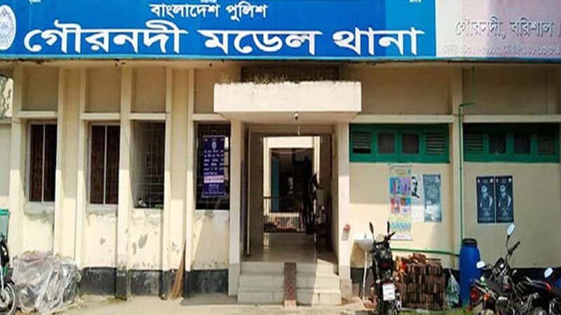 নারীকে হেনস্তার ভিডিও ছড়িয়ে পড়ার পর আত্মগোপনে যুবদল কর্মী