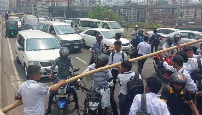 রোববার সারাদেশে মহাসমাবেশের ঘোষণা পলিটেকনিক শিক্ষার্থীদের