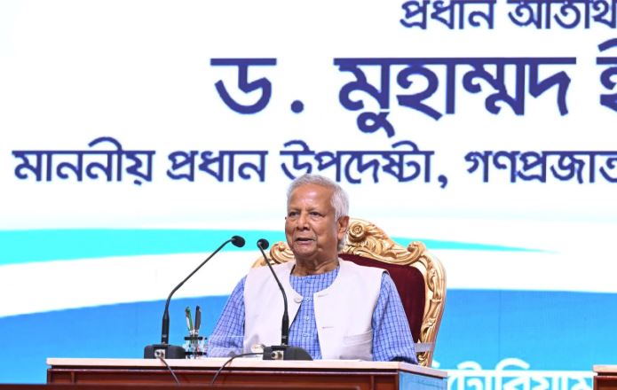 নির্বাচন সুষ্ঠু করতে পুলিশের ভূমিকা খুবই গুরুত্বপূর্ণ: প্রধান উপদেষ্টা