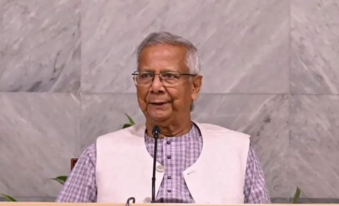 ড. ইউনূসের ‘পদত্যাগের ভাবনা’, সরকার ও রাজনৈতিক দল কী বলছে