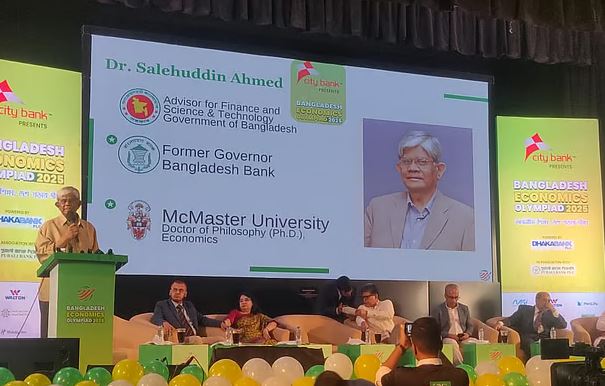 অনেকেই আমাদের সমালোচনা করেন; অথর্ব বলেন: অর্থ উপদেষ্টা