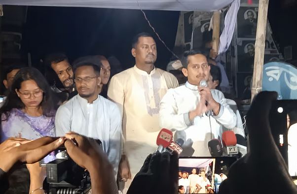 সারজিস আলমের জিজ্ঞাসা, জি এম কাদেররা এখনো কীভাবে প্রকাশ্যে ঘোরে