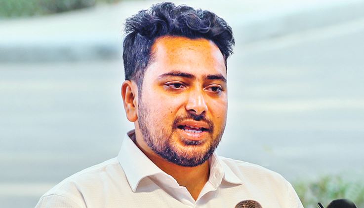 ক্রাউড ফান্ডিং করে এনসিপির অফিস ও নির্বাচনের ব্যয় সংগ্রহ করা হবে: নাহিদ ইসলাম
