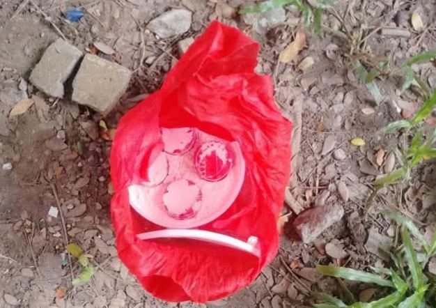 ঢাবিতে অবিস্ফারিত ককটেল উদ্ধার, নিরাপত্তা ব্যর্থতা নয় বললেন প্রক্টর