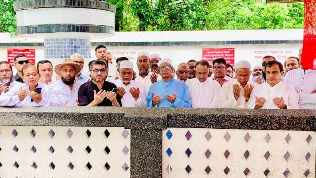 সুষ্ঠু ও গ্রহণযোগ্য নির্বাচনের মাধ্যমেই দেশ সঠিক পথে অগ্রসর হবে: মির্জা ফখরুল