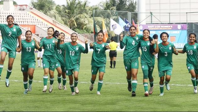 শ্রীলঙ্কাকে গোলবন্যায় ভাসাল বাংলাদেশ, সাগরিকার হ্যাটট্রিক