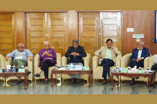 ‘যেভাবে হোক’ জুলাইয়ের মধ্যে সনদের চূড়ান্ত রূপ দিতে চায় কমিশন: আলী রীয়াজ