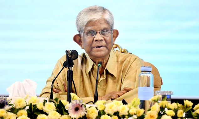 আর কাউকে প্রতীকী মূল্যে জমি দেবে না সরকার: অর্থ উপদেষ্টা