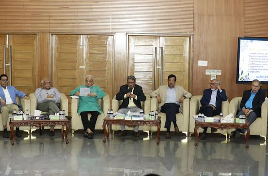 রাজনৈতিক দলের মতের ভিত্তিতে জুলাই সনদের খসড়ায় সংশোধনী আনা হচ্ছে: আলী রীয়াজ 