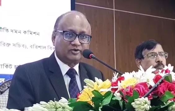 সামনে আর একটি সংকট ‘ভুয়া সমন্বয়ক’: দুদক চেয়ারম্যান