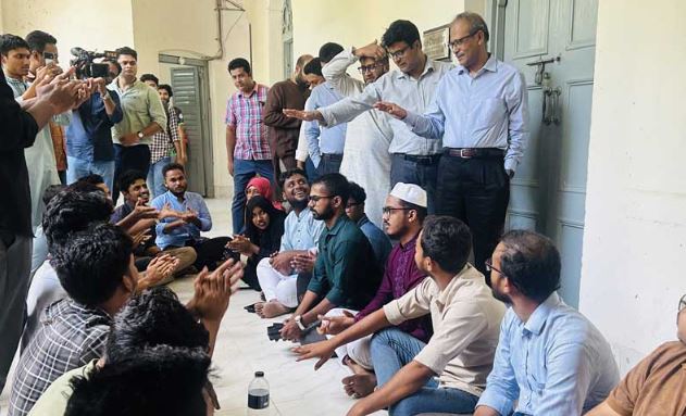 জকসু নিয়ে বাধা এলে সবাইকে সব বলে দেব: জবি উপাচার্য