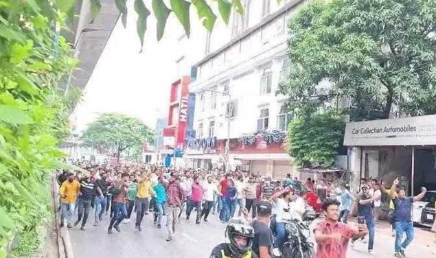 ঝটিকা মিছিলসহ বেআইনি সমাবেশ মোকাবিলায় কঠোর বার্তা সরকারের