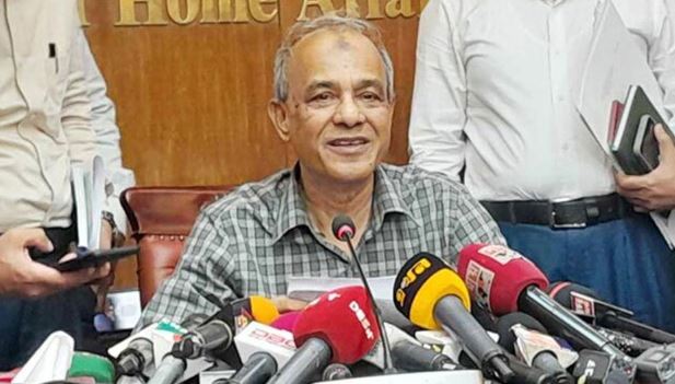 শান্তিপূর্ণ পরিবেশে পূজা হবে, সন্ধ্যা ৭টার আগেই বিসর্জন: স্বরাষ্ট্র উপদেষ্টা