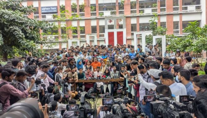 স্বতন্ত্র বিশ্ববিদ্যালয়ের অধ্যাদেশ না এলে আন্দোলনে নামবে সাত কলেজ