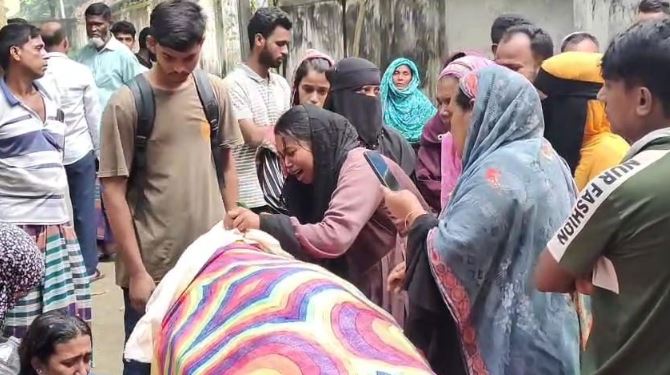 নরসিংদীতে ফের সংঘর্ষ: গুলিতে যুবদল নেতা নিহত, আহত ১০