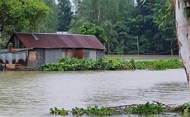 উত্তরবঙ্গের ৪ জেলায় বন্যার আভাস