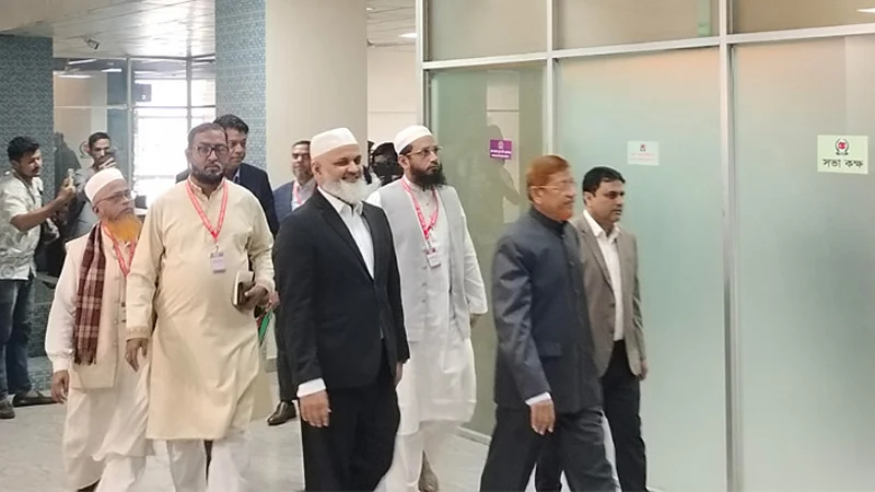 ইসির সঙ্গে বৈঠকে ১১ দলীয় ঐক্যের নেতারা