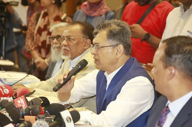 ধর্মনিরপেক্ষতা বাদ দিতে ঐকমত্য কমিশনের সঙ্গে একমত বিএনপি