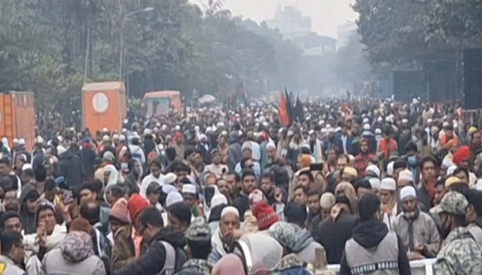 খালেদা জিয়ার জানাজায় জনস্রোত, মানিক মিয়া অ্যাভিনিউ-ফার্মগেট তিল ধারণের ঠাঁই নেই