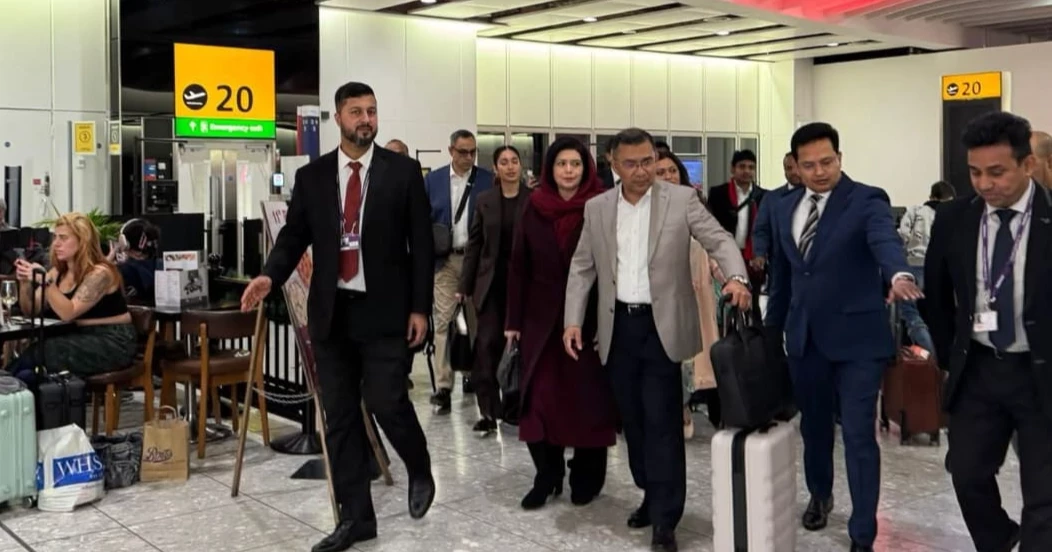 দেশের পথে তারেক রহমান