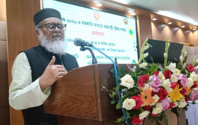 ইচ্ছা করলেই সরকারের পক্ষে হজের খরচ কমানো সম্ভব নয়: ধর্ম উপদেষ্টা