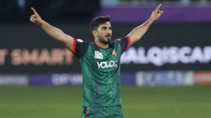 একসঙ্গে পাঁচ ক্রিকেটারকে নাগরিকত্ব দিল আরব আমিরাত