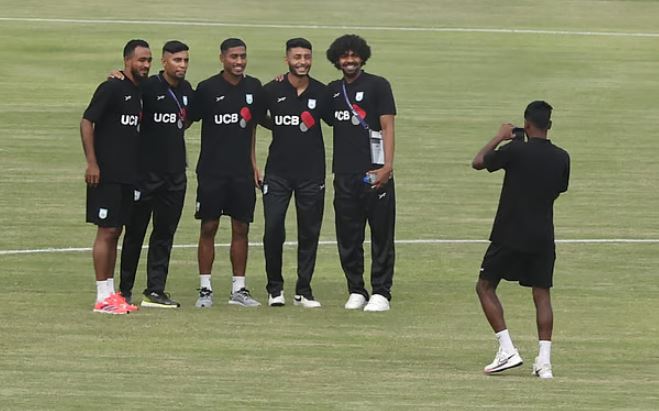 ফাহামিদুলের অভিষেক, হামজা ছাড়াও একাদশে আছেন যারা