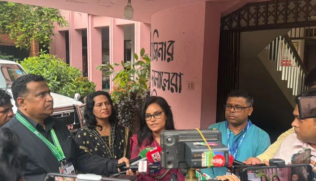 অনিয়মের অভিযোগ তুলে এবার ৩ শিক্ষকের ভোট বর্জন