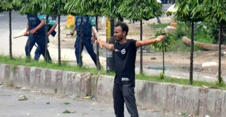 আবু সাঈদ হত্যা মামলা: সাবেক এএসআই আমির ও কনস্টেবল সুজনের মৃত্যুদণ্ড