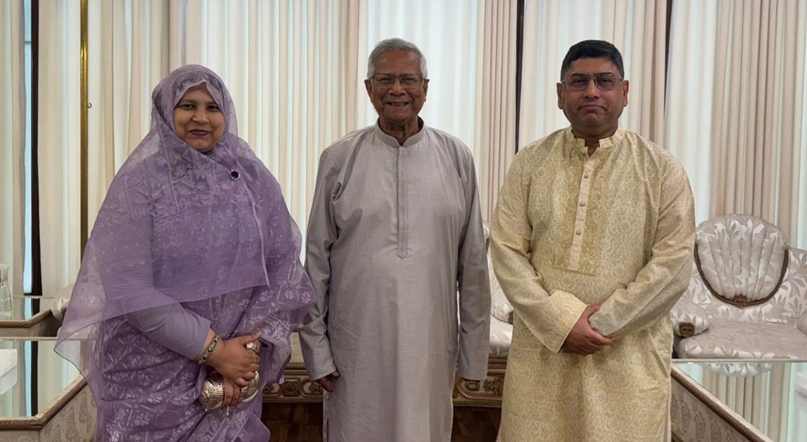 প্রধান উপদেষ্টার সঙ্গে সেনাপ্রধানের সৌজন্য সাক্ষাৎ