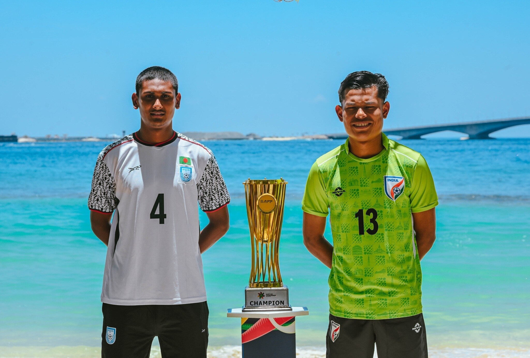 আজ ফাইনালে মুখোমুখি ভারত-বাংলাদেশ