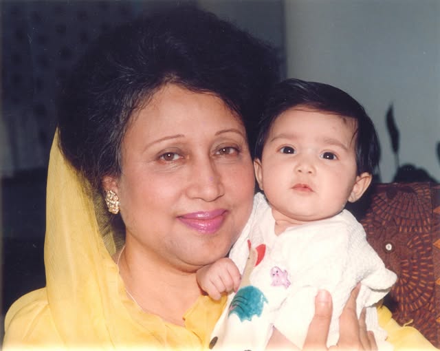 খালেদা জিয়াকে নিয়ে জাইমা রহমানের প্রথম আবেগঘন পোস্ট