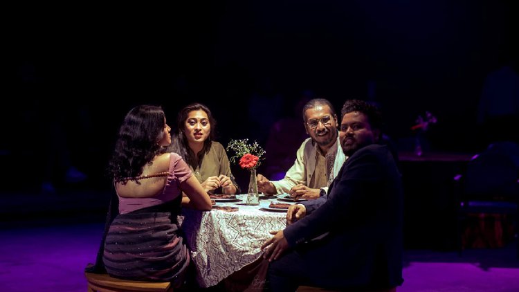 আবার মঞ্চে হান্ট থিয়েটারের নাটক ‘ক্যাফে দ্য ভলতে’