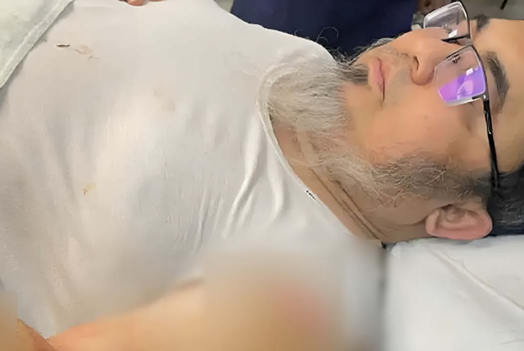 ক্যানসার হাসপাতালের উপ-পরিচালককে কোপানোর ঘটনায় গ্রেফতার ৫