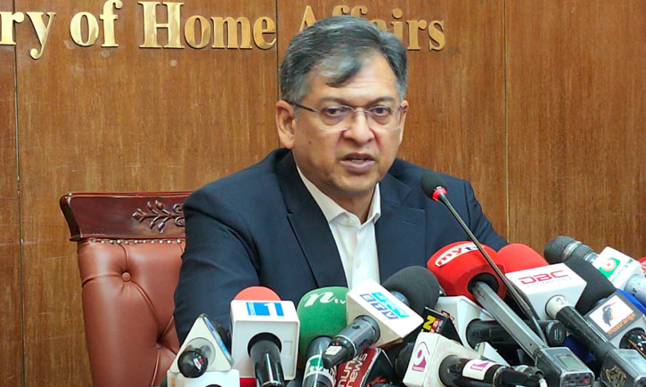 বেনজীরের জামিন বাতিলে দুবাইয়ে ল’ ফার্ম নিয়োগ: স্বরাষ্ট্রমন্ত্রী
