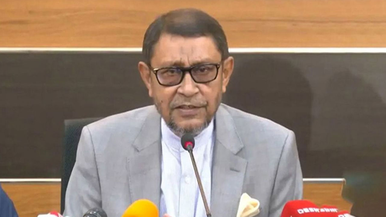 তারেক রহমান দেশের উন্নতি করতে না পারলে আর কোনো প্রধানমন্ত্রী পারবেন না: স্বাস্থ্যমন্ত্রী