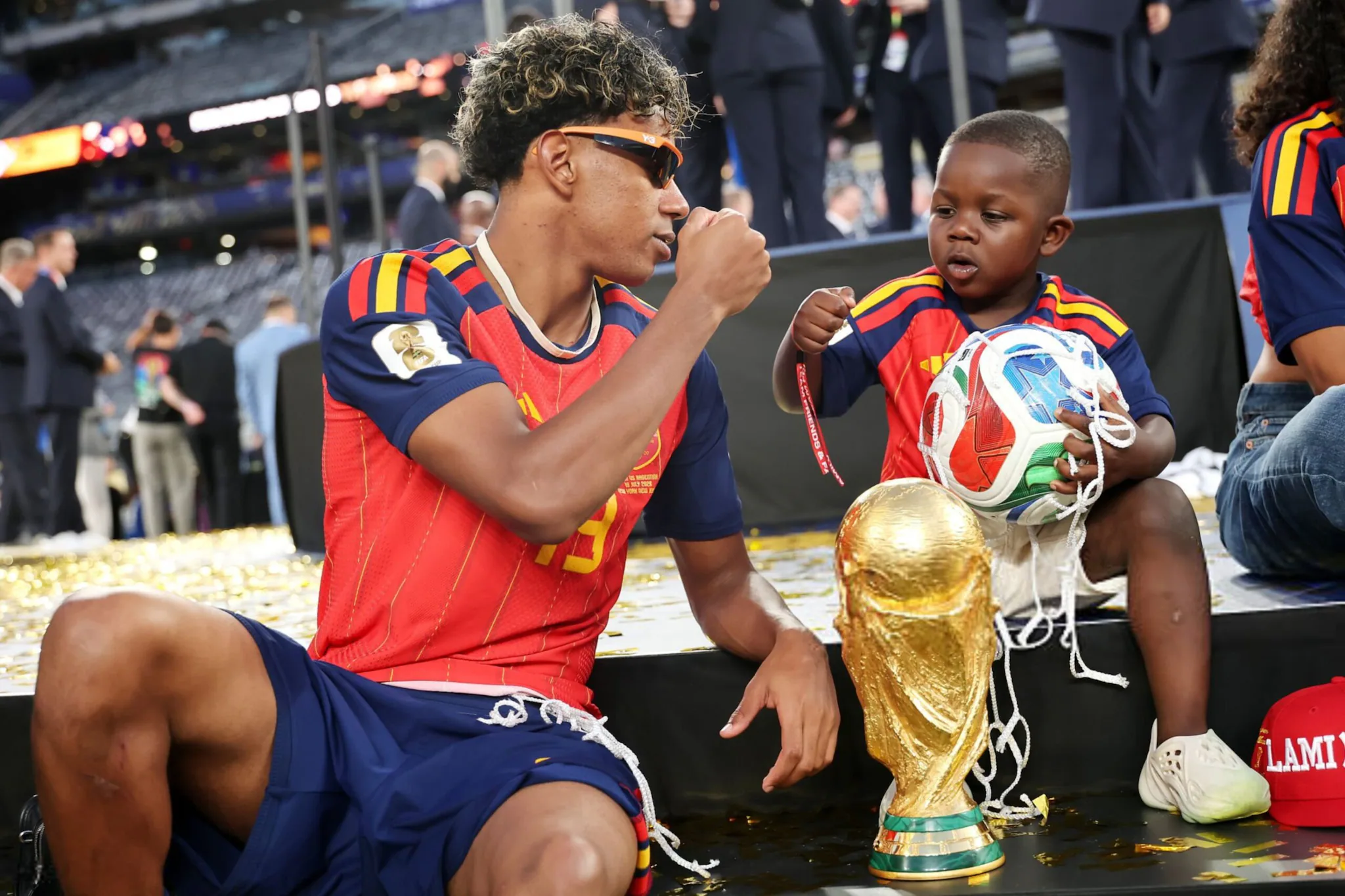 বিশ্বকাপের অন্যতম আলোচিত শিশু, কে এই কেইন?
