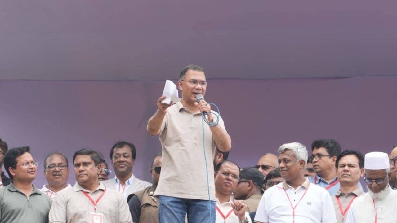 নারীদের ‘এলপিজি কার্ড’ দেবে সরকার: প্রধানমন্ত্রী