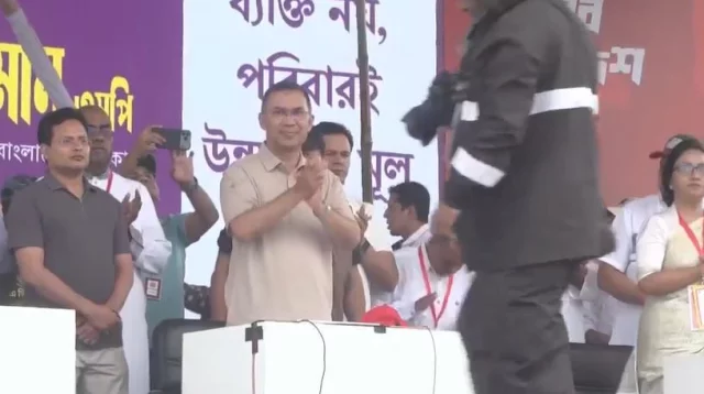 শ্রীমঙ্গলে ফ্যামেলি কার্ড বিতরণ অনুষ্ঠানে প্রধানমন্ত্রী