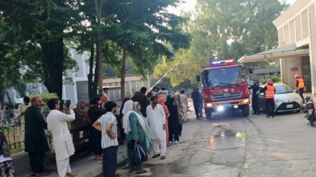 পাকিস্তানের হাসপাতালে এসি বিস্ফোরণে ১৫ নবজাতকের মৃত্যু