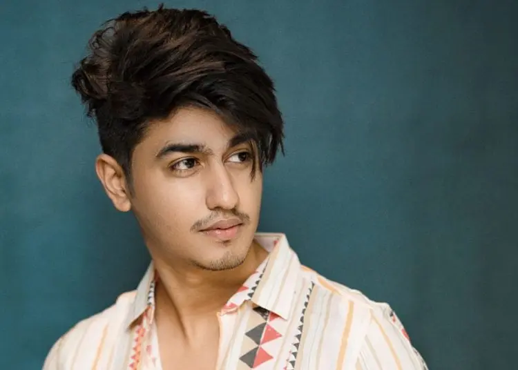 বাগদান সারলেন গায়ক শেখ সাদী