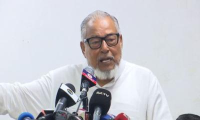 জুলাই বিপ্লবের কৃতিত্ব নেয়ার জন্য লড়াই শুরু হয়েছে: নজরুল ইসলাম খান