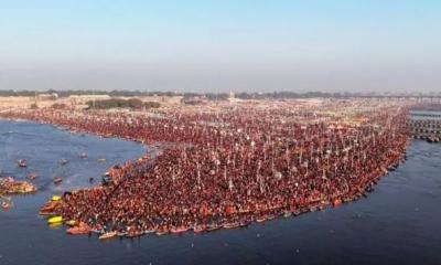 ভারতে কুম্ভ মেলায় পদদলিত হয়ে অন্তত ১২ জনের মৃত্যুর আশঙ্কা