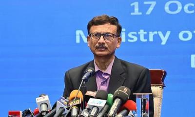 শেখ হাসিনাকে ‘বিরত রাখতে’ ঢাকায় ভারতীয় হাই কমিশনারকে তলব