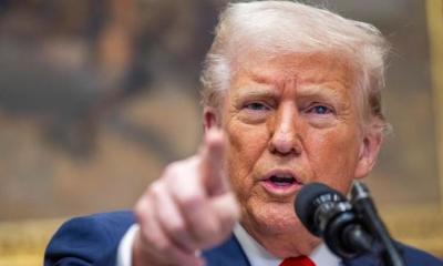 চার দেশের পাঁচ লাখের বেশি অভিবাসীকে দেশছাড়া করছেন ট্রাম্প