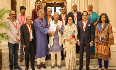 এক ব্যক্তি-গোষ্ঠীর হাতে একাধিক গণমাধ্যম নয়: সংস্কার কমিশনের সুপারিশ