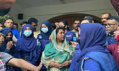 হত্যা মামলায় কারাগারে নারায়নগঞ্জের সাবেক মেয়র আইভী