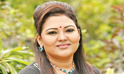 শিল্পী ও সাবেক সংসদ সদস্য মমতাজ ধানমন্ডি থেকে গ্রেপ্তার