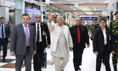 জাপান পৌঁছেছেন প্রধান উপদেষ্টা