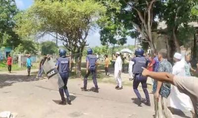 ‘সুদের টাকা’ কেন্দ্র করে গোপালগঞ্জে মাইকে ঘোষণা দিয়ে দুই গ্রামবাসীর সংঘর্ষ, আহত ২০